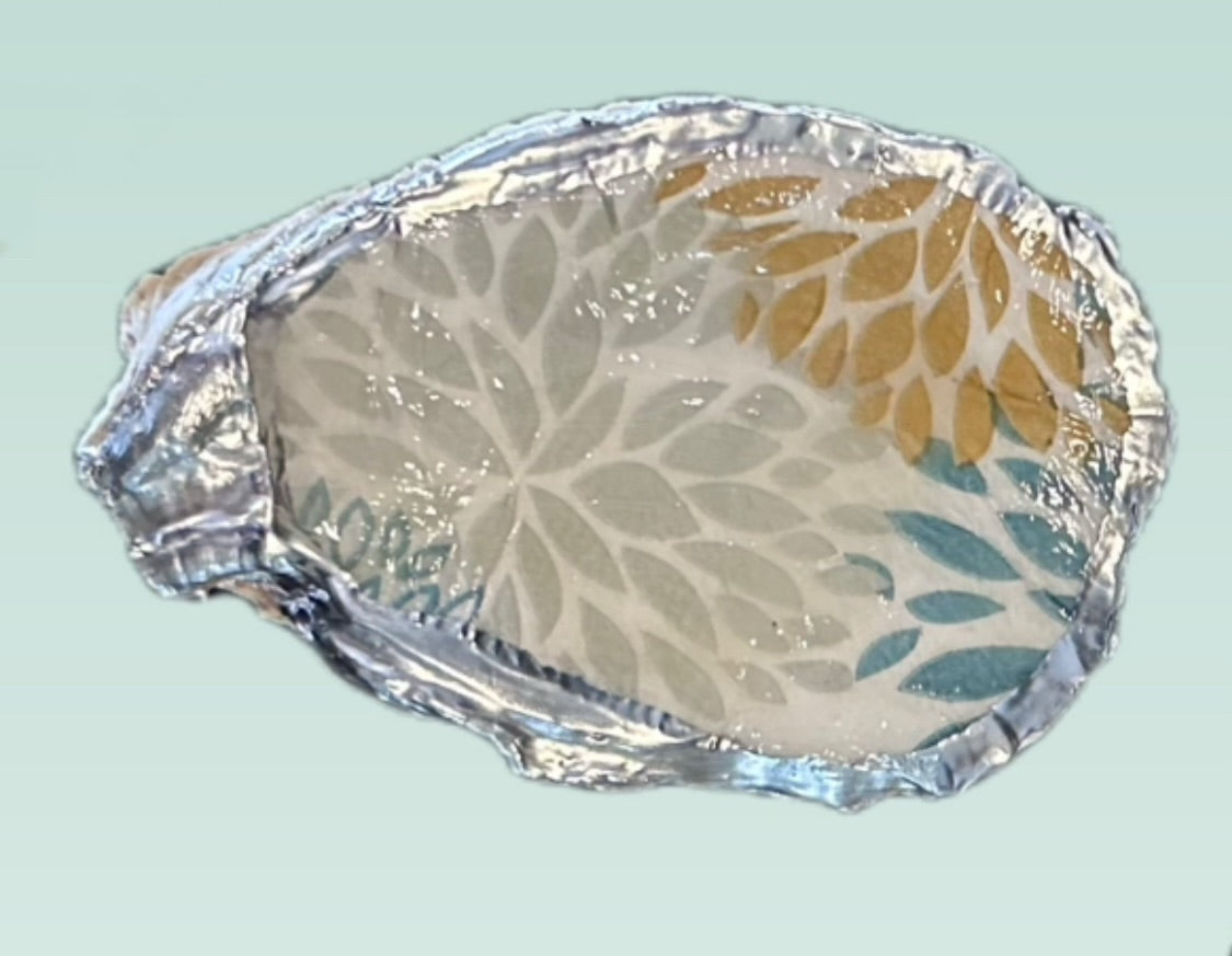 FunGuy Oyster Shell Soap Dish